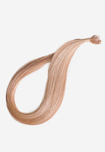 Load image into Gallery viewer, 22" Flat-Tip Pro Straight #27/613 (Light Blond w/ Strawberry)
