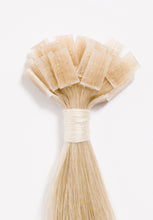 Load image into Gallery viewer, 22" Kera-Link Pro Curly #1001 (Platinum Blond)
