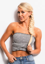Load image into Gallery viewer, 22" Flat-Tip Pro Straight #1001 (Platinum Blond)
