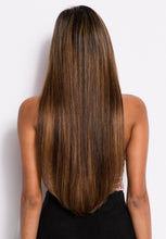 Load image into Gallery viewer, 22" Flat-Tip Pro Straight #6/10 (Dark Chestnut/Medium Ash)
