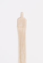 Load image into Gallery viewer, 18" Flat-tip Pro Straight #60 (Platinum Ash Blond)
